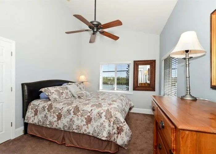 Luxurious Retreat With Views Of The Gulf Of Mexico In Indian Rocks, Florida * Clearwater Beach