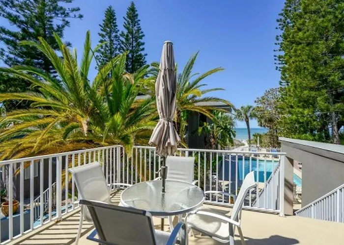 Luxurious Retreat With Views Of The Gulf Of Mexico In Indian Rocks, Florida Holiday home *